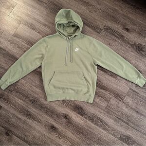 Nike Club Fleece Pullover Hoodie